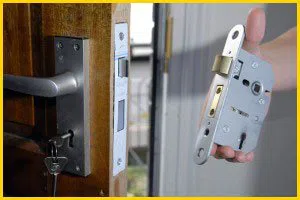 Metro Locksmith Services Las Vegas, NV 702-207-1558 - 13-lock-replace